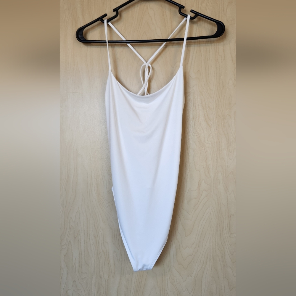 Express Compression Strappy Back Bodysuit Size M